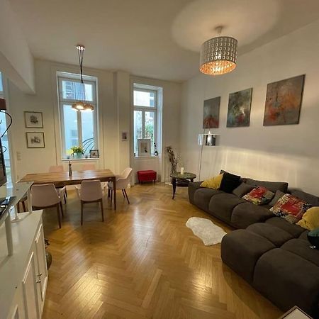 Appartamento Townhouse Sternwarte Vienna Esterno foto